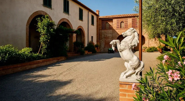 Villa Mandorli, Pool, Wifi, Peccioli, Book Vacation Home Peccioli Tuscany