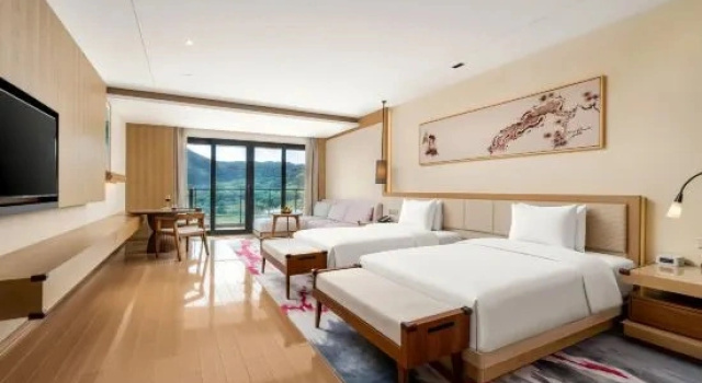 Номер Superior с видом на горы Crowne Plaza Ningbo Xiangshan Sea View by IHG