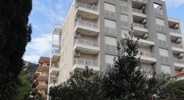 Center Apartment C 18