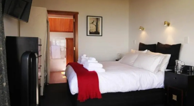 Двухместный люкс Te Puru Beach Lodge