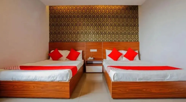 Четырёхместный семейный номер Standard Truong Sa Hotel