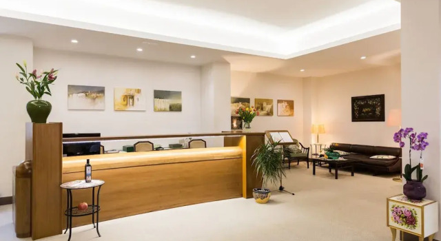 Villa Cavalletti, Book Villa Hoteller i Grottaferrata med parkering, Parkering