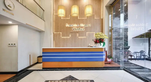 Sunshine Airport Hotel