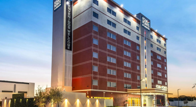 Номер Standard Four Points by Sheraton Queretaro Norte