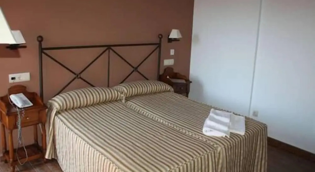 Номер Standard Beneste Cazorla Hotel
