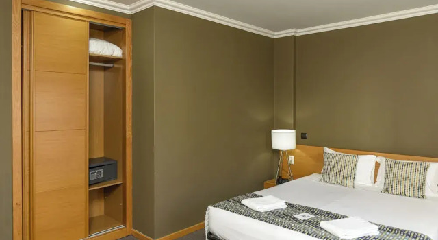 Одноместный номер Standard с балконом Made Inn Entroncamento