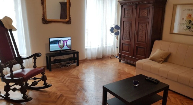Belgrade Center Apartments, Забронировать Апартаменты/квартира Врачар Белград, рядом с Храм Святого Саввы
