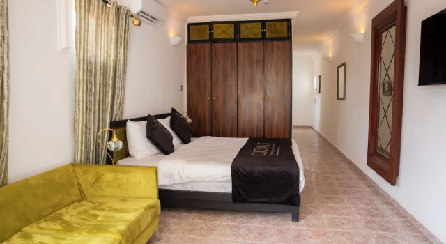 Полулюкс Coconut Residence & Spa