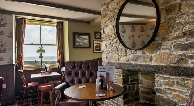 Pier House