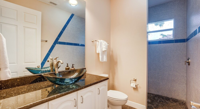 Коттедж Pool & Boat Dock: Pet-friendly Cape Coral Home
