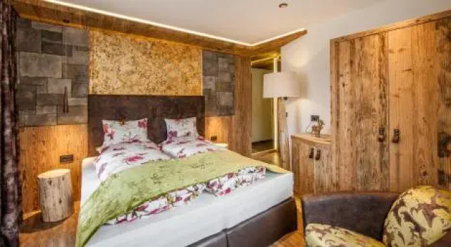 Hotel Tyrol