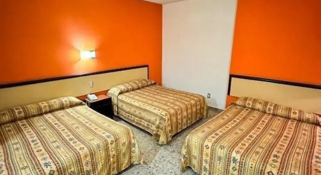 Трёхместный номер Standard Hotel Montreal