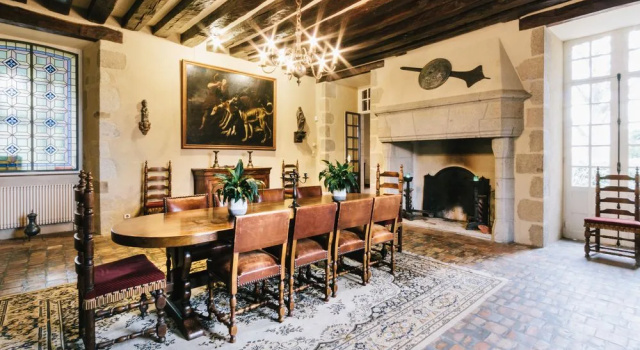 Château Les Dryades, Prenota Hotel Pouligny-Notre-Dame 