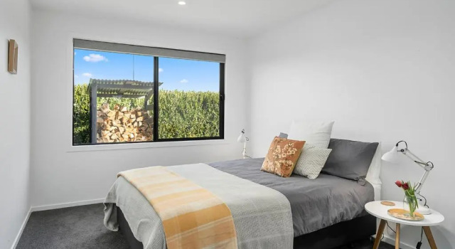 Cedar House - Martinborough Holiday Home