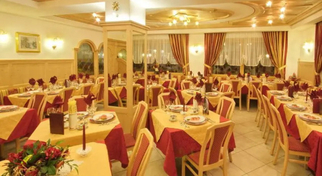 Hotel Villa Cima Undici, Забронировать Отель Поцца-ди-Фасса Долина Валь-ди-Фасса