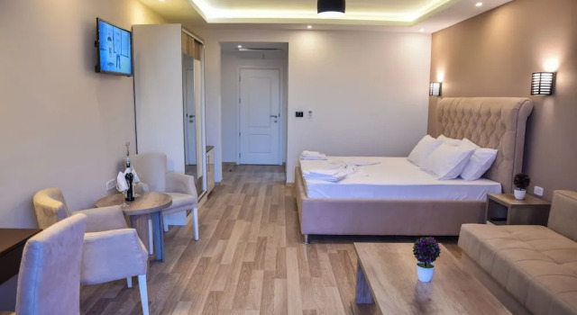 Апартаменты Deluxe Hotel Evropa