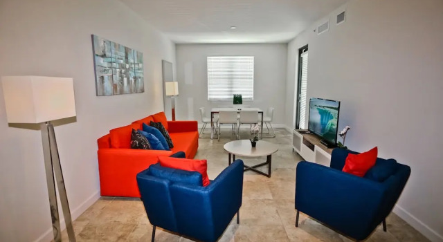 Doral Dolphin Mall Apartments by NUOVO