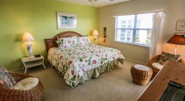 Hibiscus 844 by Distinctive Beach Rentals