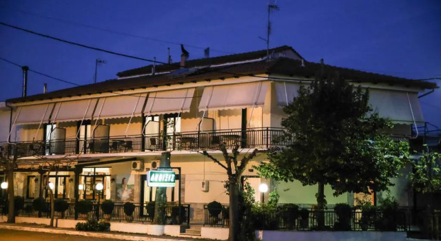 Hotel Anixis