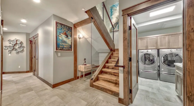 Gondola Vista 2 - 4 Br Townhouse, Забронировать Дом для отпуска Отели Саут-Лейк-Тахо с бассейном, Бассейн