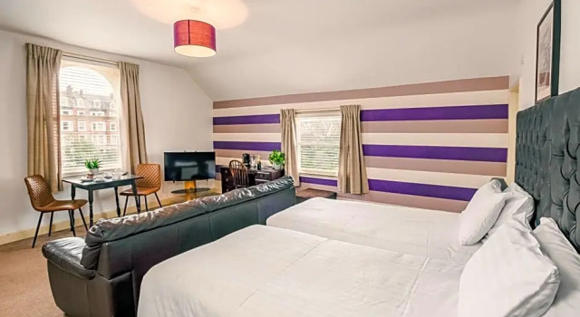 Номер Superior 17 West Street