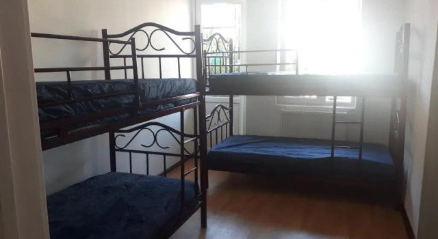Кровать в общем номере Хостел Enjoy The Hostel