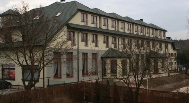Hotel DYMINY, Забронировать Отель Кельце Swietokrzyskie Moutains