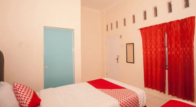 OYO 1031 ZK Home Stay, Rezerwuj Hotel Medan Sumatra