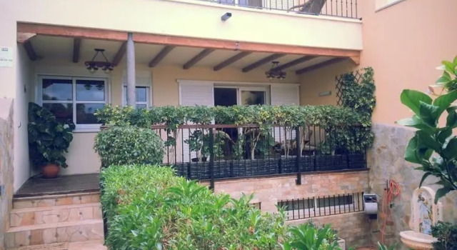 Villa with pool in Madroñal Fañabe, Costa Adeje, Book Hotel Hotels in Tenerife with Parking, Parking