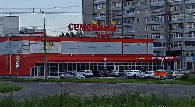Апартаменты на улице Суркова 28 к1