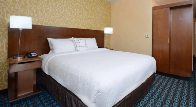 Номер Standard Fairfield Inn & Suites by Marriott Raleigh Capital Blvd./I-540