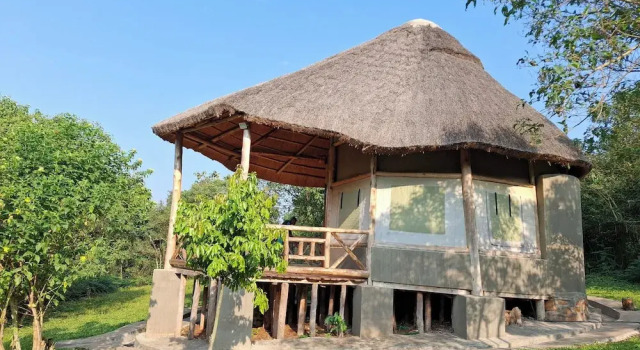 Kibale Canopy Lodge, Boek Hotel Western Uganda National Parks Western Uganda