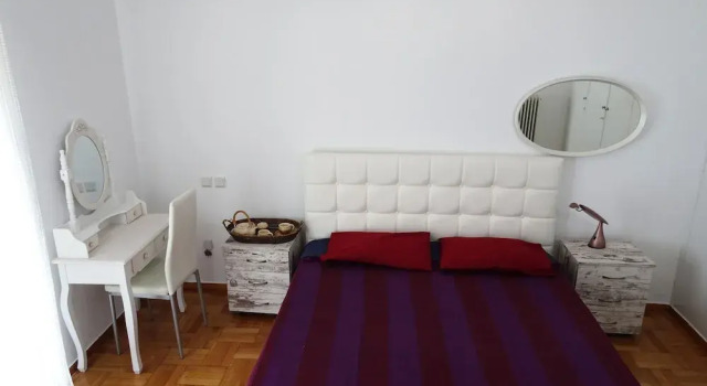 Eva's Urban Apt In Athens