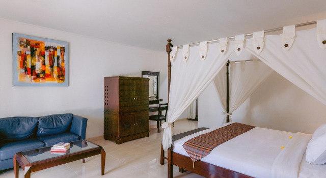 Legong Keraton Beach Hotel
