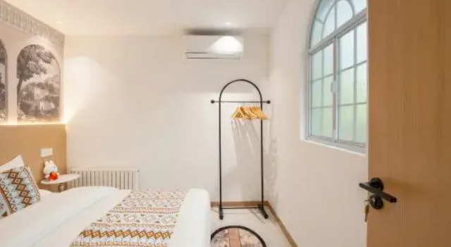Семейный люкс с 4 комнатами Xi'an Mufan Designer Bed and Breakfast Hotel (Dayan Pagoda Metro Station Branch)
