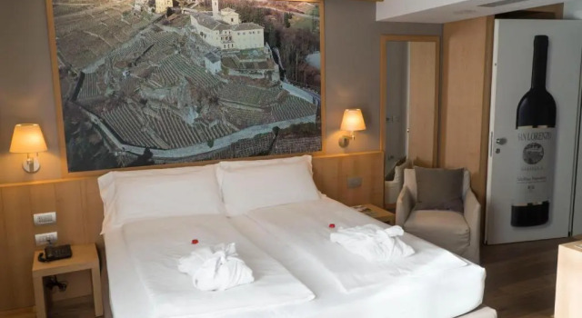 Wine Hotel Retici Balzi, Buchen Sie Hotel Poggiridenti Veltlin