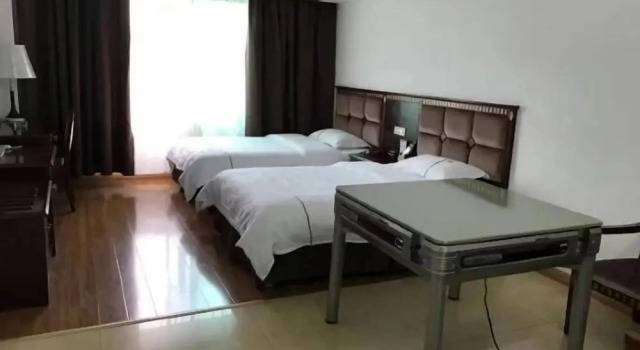 guang ye, Book Hotel Yongzhou Hunan