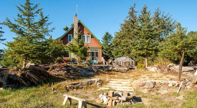 Schooner Creek Retreat 4 Bedrooms 4 Bathrooms Home, Prenota Casa vacanze Lincoln City 
