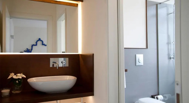 Standard room Foyer Rooms&Suites - Self Check-in