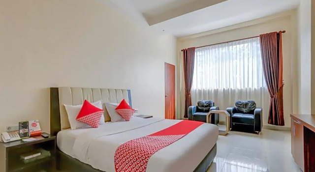 Номер Deluxe Raz Hotel and Convention