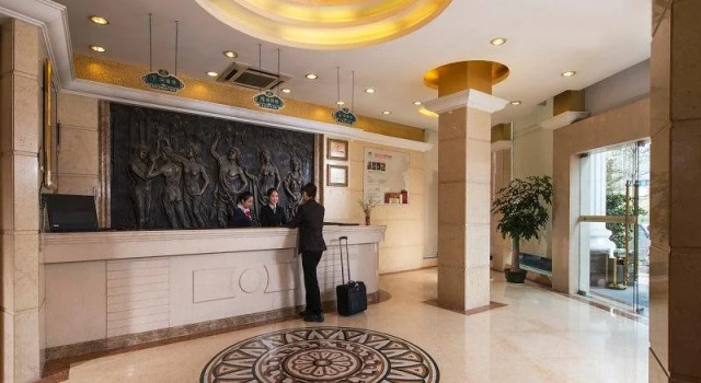 Vienna Hotel Shenzhen Minzhi Branch, Rezerwuj Hotel Hotele w Shenzhen z parkingiem, Parking