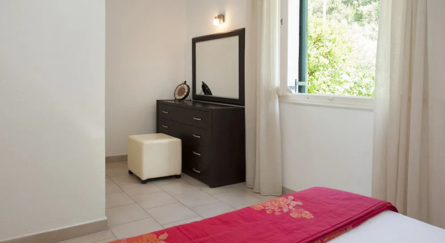 Апартаменты с балконом и с красивым видом из окна Glyfada Corfu Houses