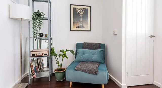 Апартаменты Bright & Cosy One-bed Apartment