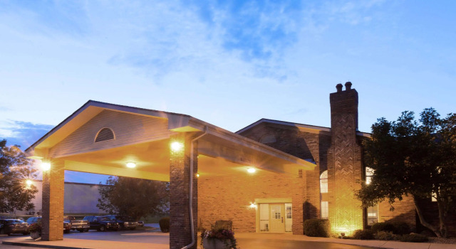 Super 8 by Wyndham Greenfield, Prenota Hotel Hotel a Indiana con piscina, Piscina