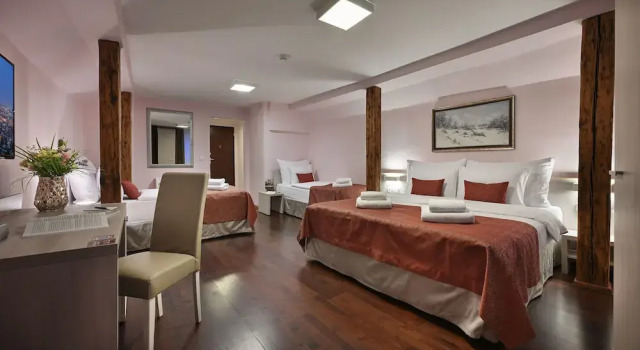 Standardní Čtyřlůžkový pokoj Boutique Residence by Little King