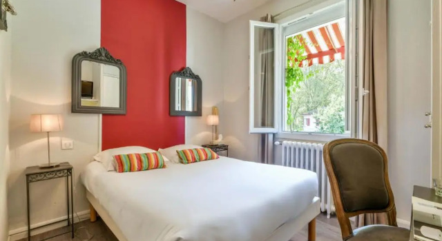 Двухместный номер Standard Logis Hôtel le Commerce- Darracq