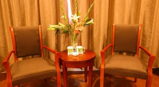 Семейный номер Standard GreenTree Inn TangShan North Station South Ring Road Hotel