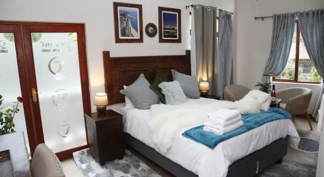 Семейный номер Standard Travetel OR Tambo Airport