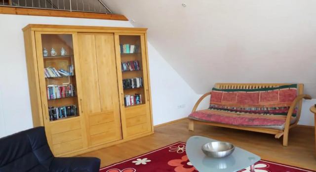 Apartment Dachgalerie, 予約 アパートメント Hadern ミュンヘン