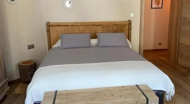 Les Chambres - Au Grès du marché, Book Hotel  